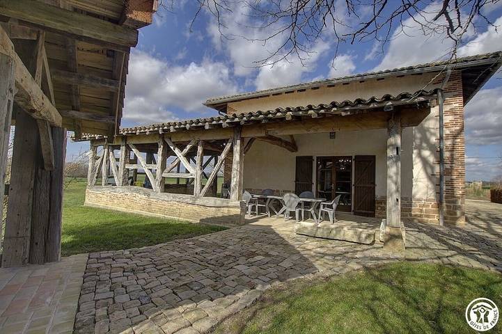 Location de vacances pour 6 personnes, avec Jardin à Bâgé-la-Ville