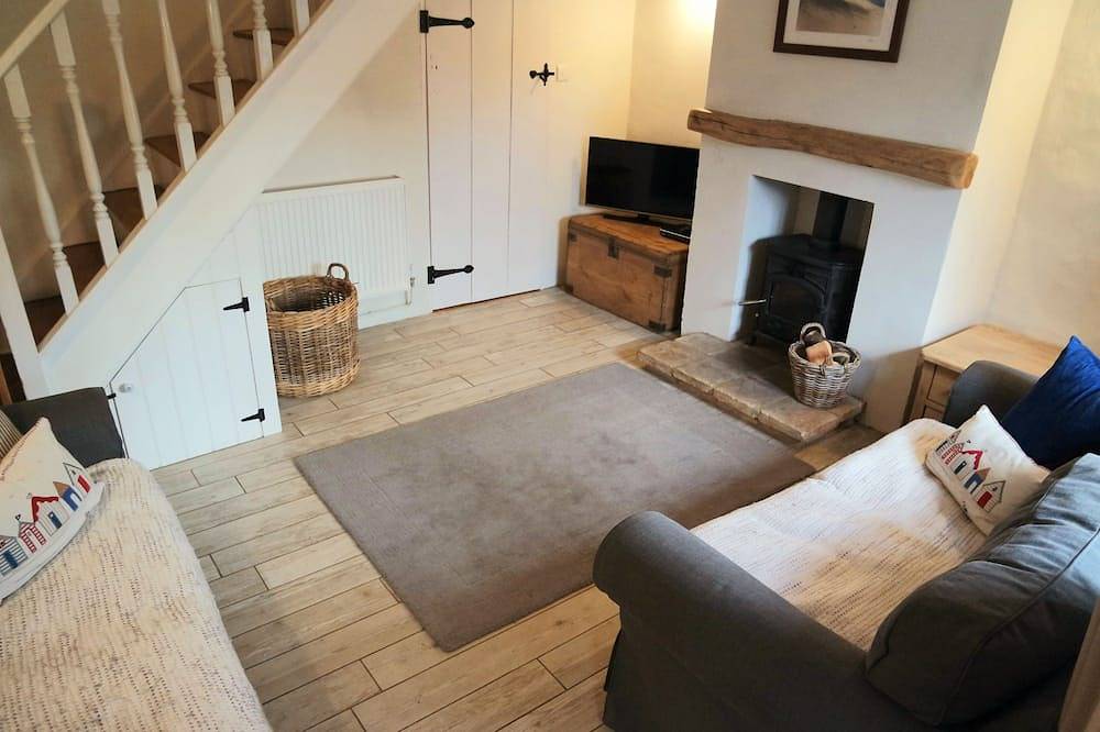 Moongazer Cottage Heacham in Heacham, Norfolk Coast