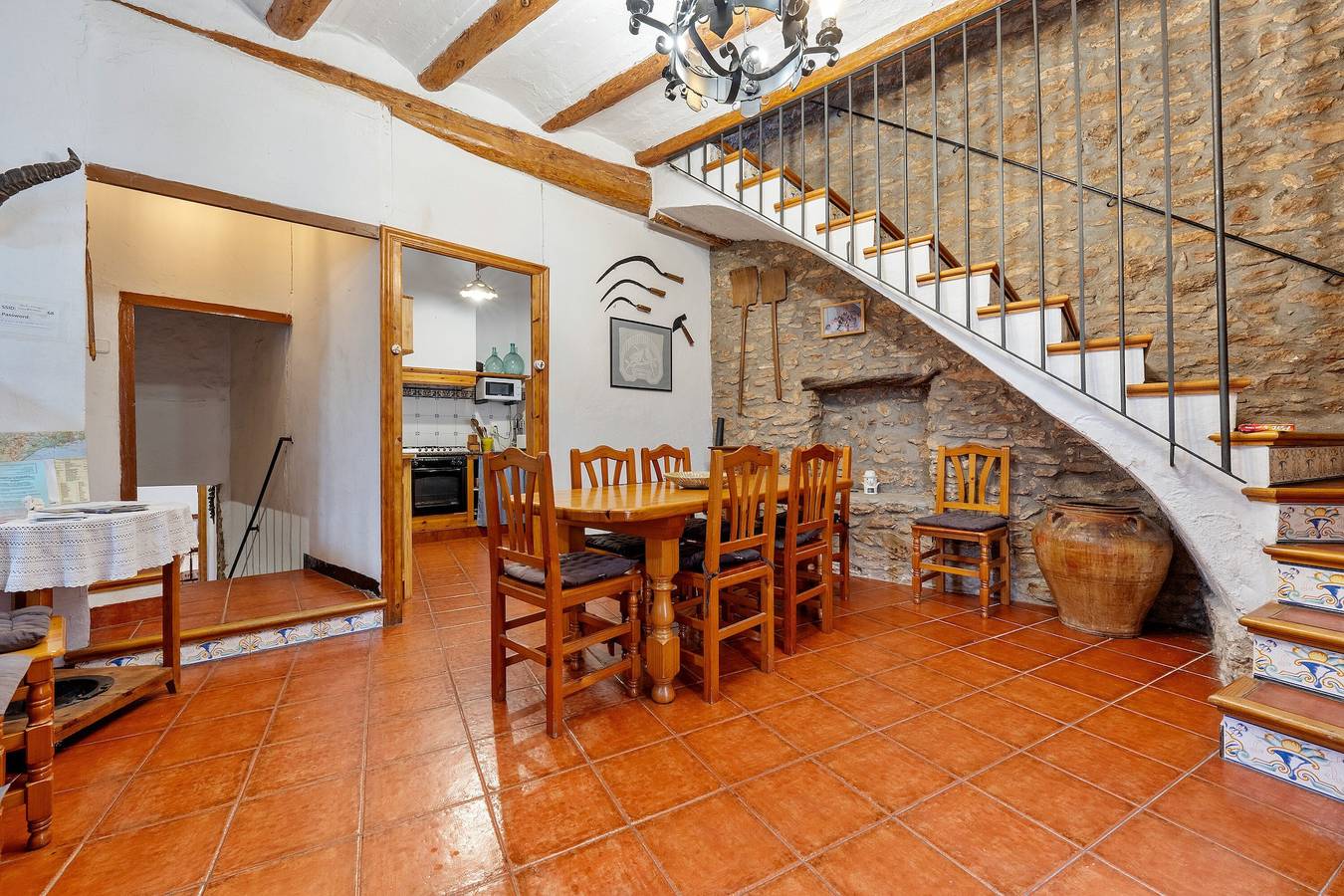 Casa rural 'Can Torres' con terraza privada, Wi-Fi y aire acondicionado in Masdenverge, Costa Dorada