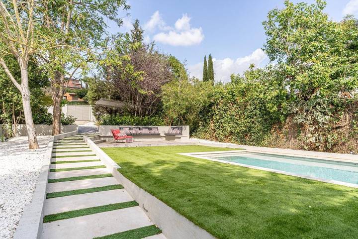 Chalet para 6 personas, con Terraza además de Piscina y Vistas en Valles Occidental - 2