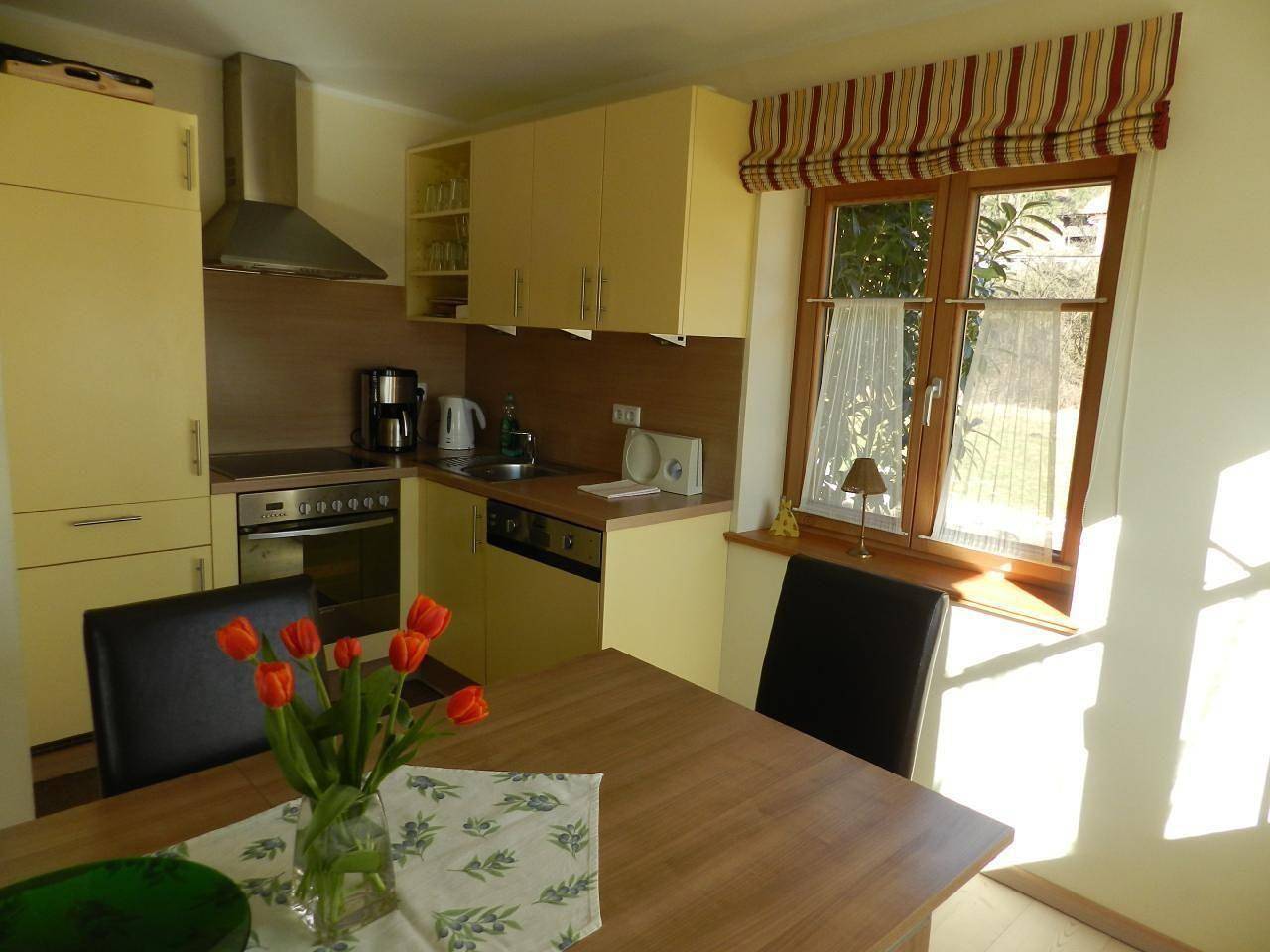 Apartamento vacacional entero, Apartamento de vacaciones para 4 personas con jardín in Übelbach, Steirerland