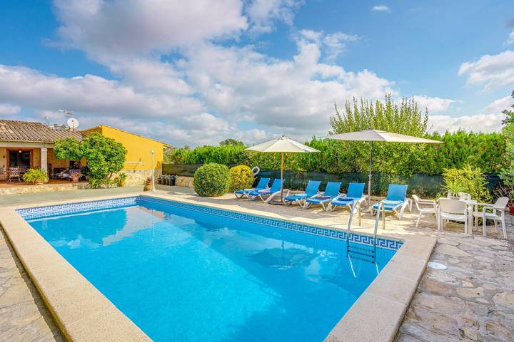 Casa de vacaciones para 6 personas, con Jardín en Búger