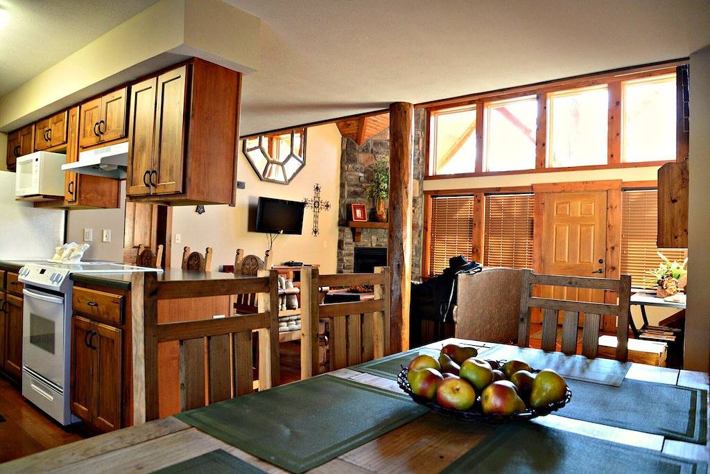 Lodge for 16 Guests in Indian Point, Table Rock Lake