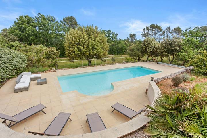 Bed and Breakfast per 2 persone con giardino in Cotignac, Brignoles e dintorni