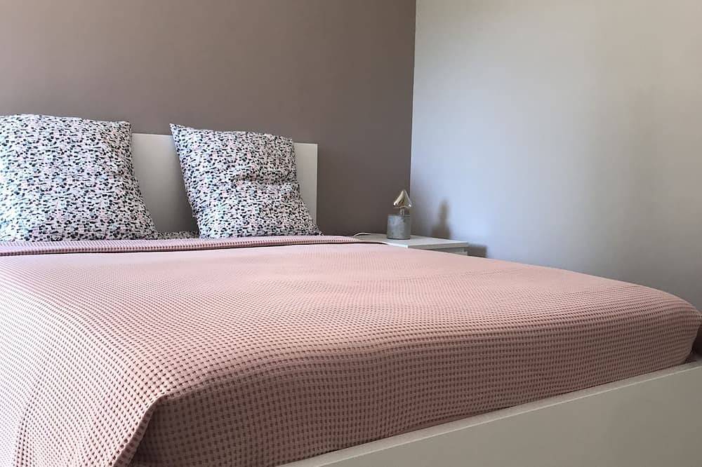 Pretty little listed maset with natural Jacuzzi in Draguignan, Draguignan Region