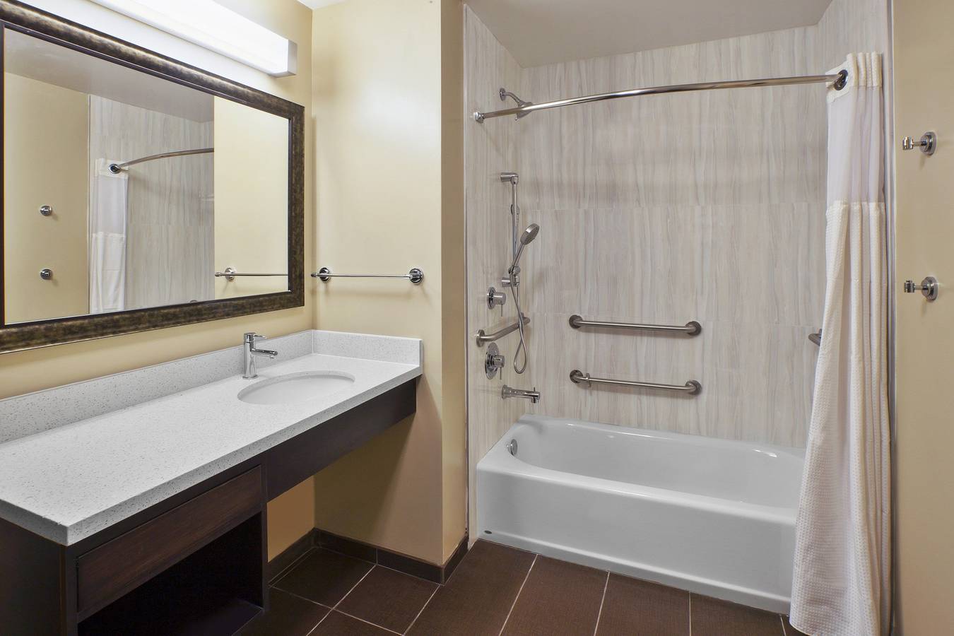Estudio entero, Staybridge Suites Benton Harbor - St. Joseph in Condado de Berrien