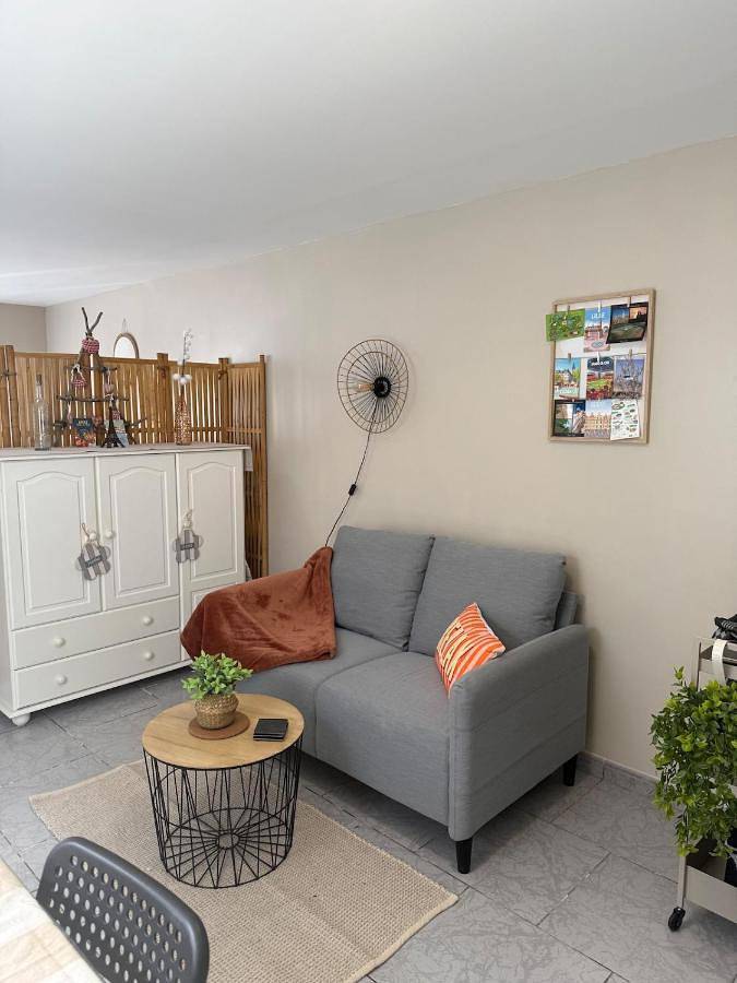Location de vacances pour 2 personnes, avec Terrasse et Jardin à Givenchy-en-Gohelle