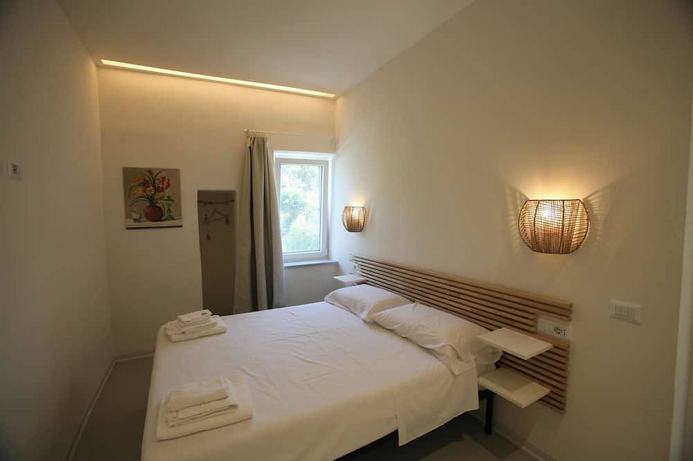 Ganze Wohnung, Il Carrubo - Three bedroom Apartment with Sea View in Procida, Neapel Provinz