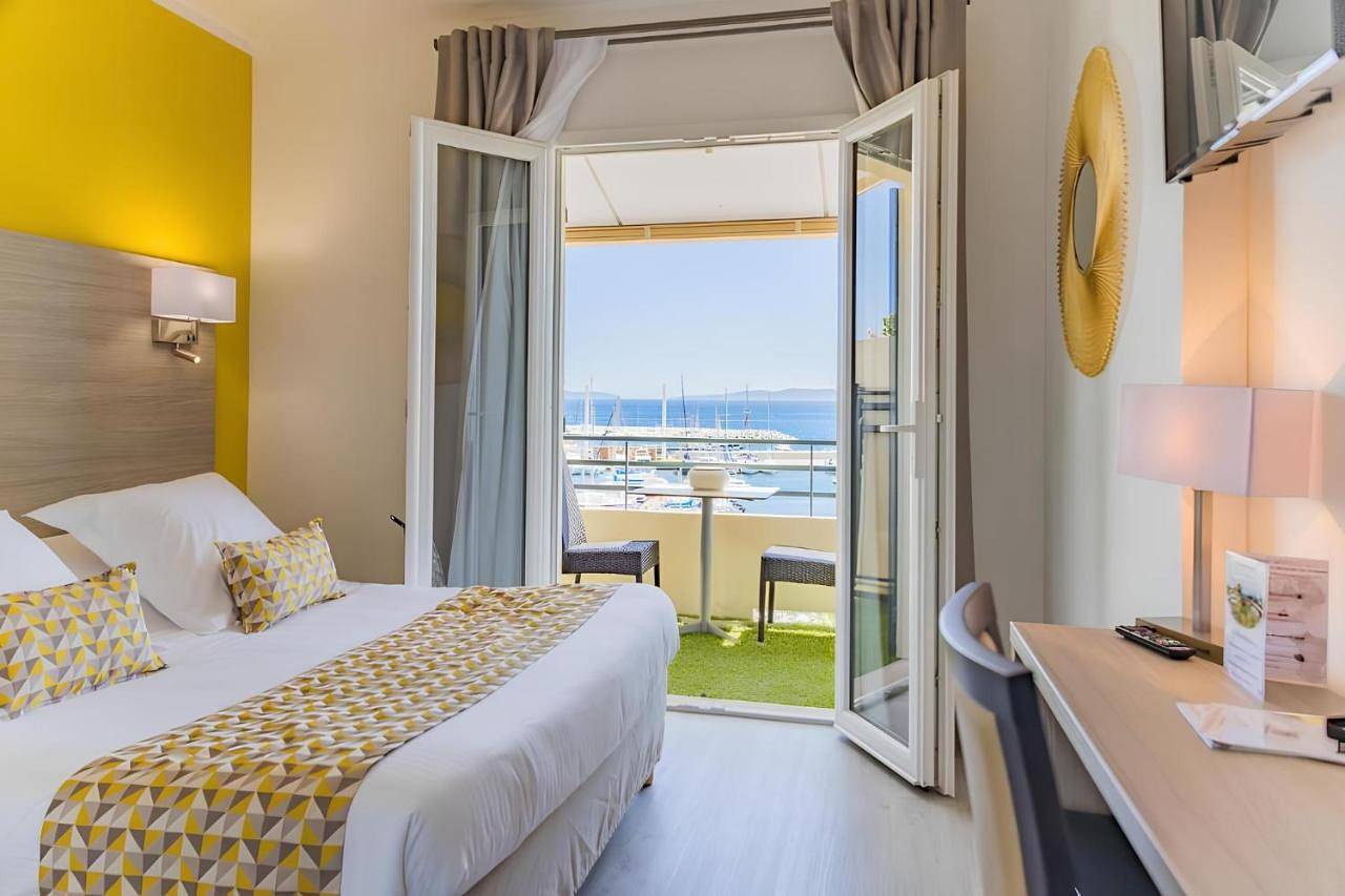Hôtel Le Rabelais in Le Lavandou, Parc national de Port-Cros