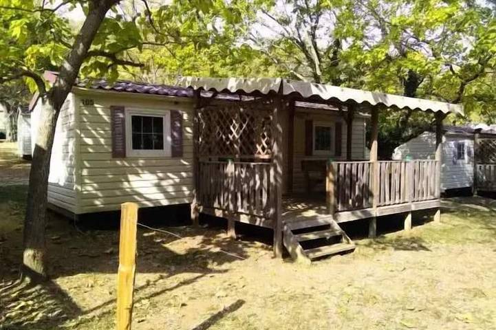 Camping pour 8 personnes dans Privas