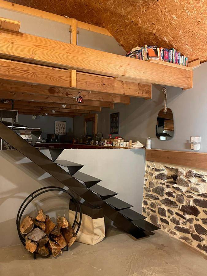Chalet pour 6 personnes, avec Jacuzzi et Terrasse ainsi que Jardin et Vue