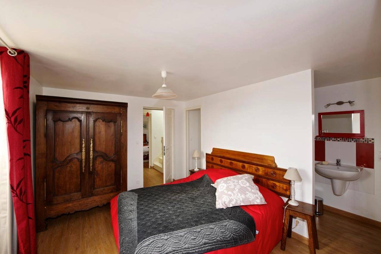 Triple Room with Private Bathroom in Esquibien, Audierne
