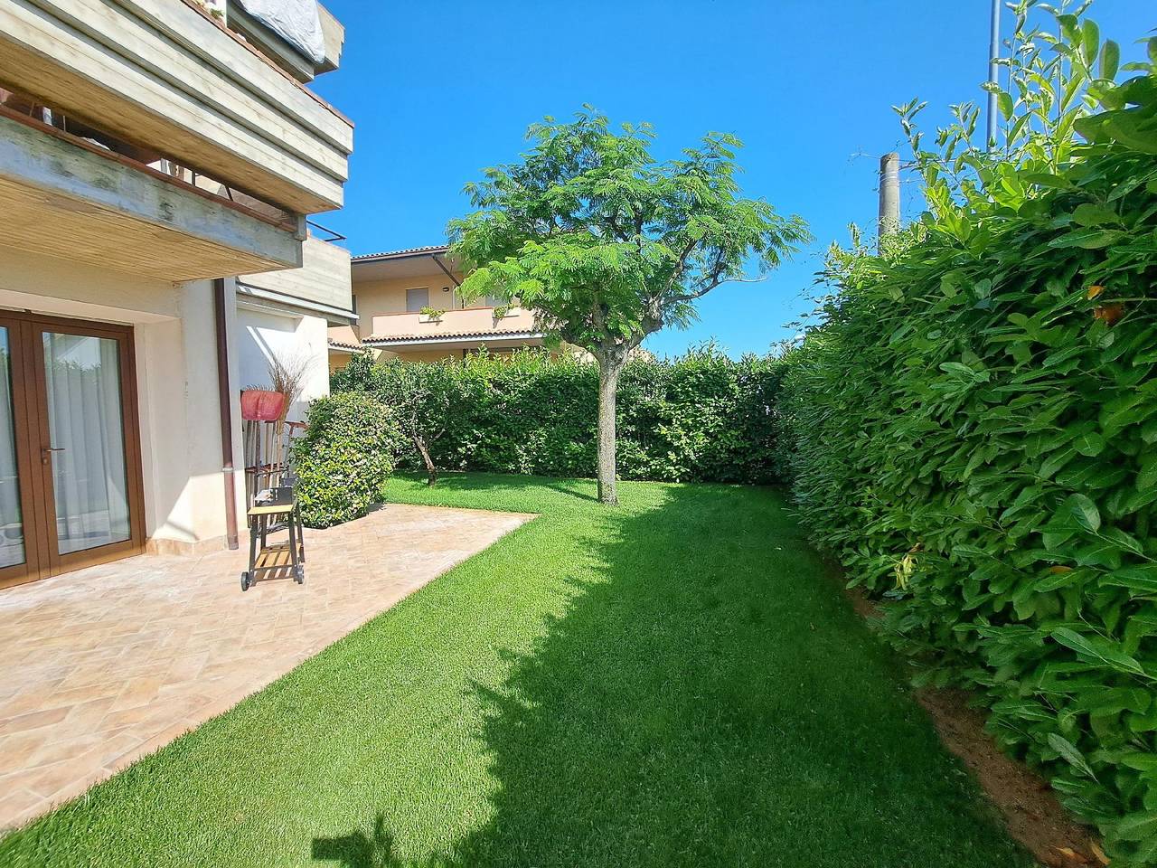 Entire holiday apartment, Holiday home "Daphne Experience". in Loreto Aprutino, Pescara Province