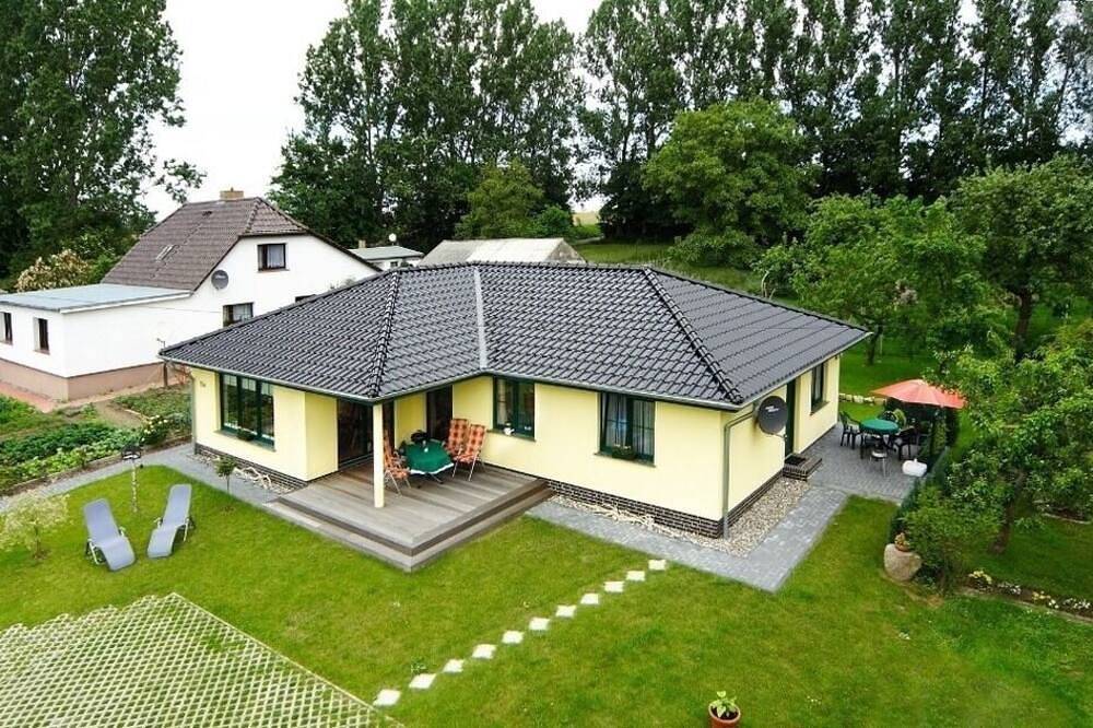 Ganze Wohnung, Ferienwohnung/App. für 3 Gäste mit 40m² in Zirkow in Serams, Zirkow