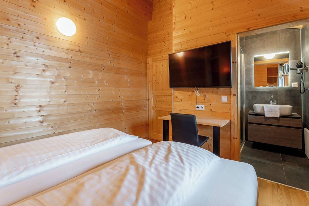 Chalet im Skigebiet Klippitztörl mit Sauna in Bad Sankt Leonhard im Lavanttal, Lavanttaler Alpen