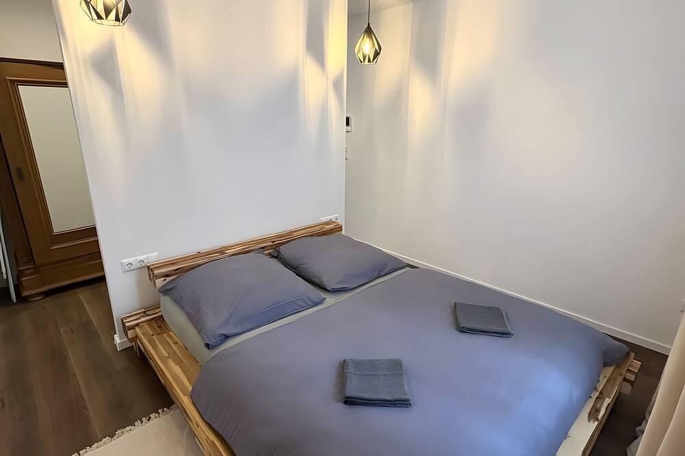 Ganze Wohnung, Ferienwohnung Buda mit privater Terrasse und Wlan in Bad Kissingen, Rhön-Bayern