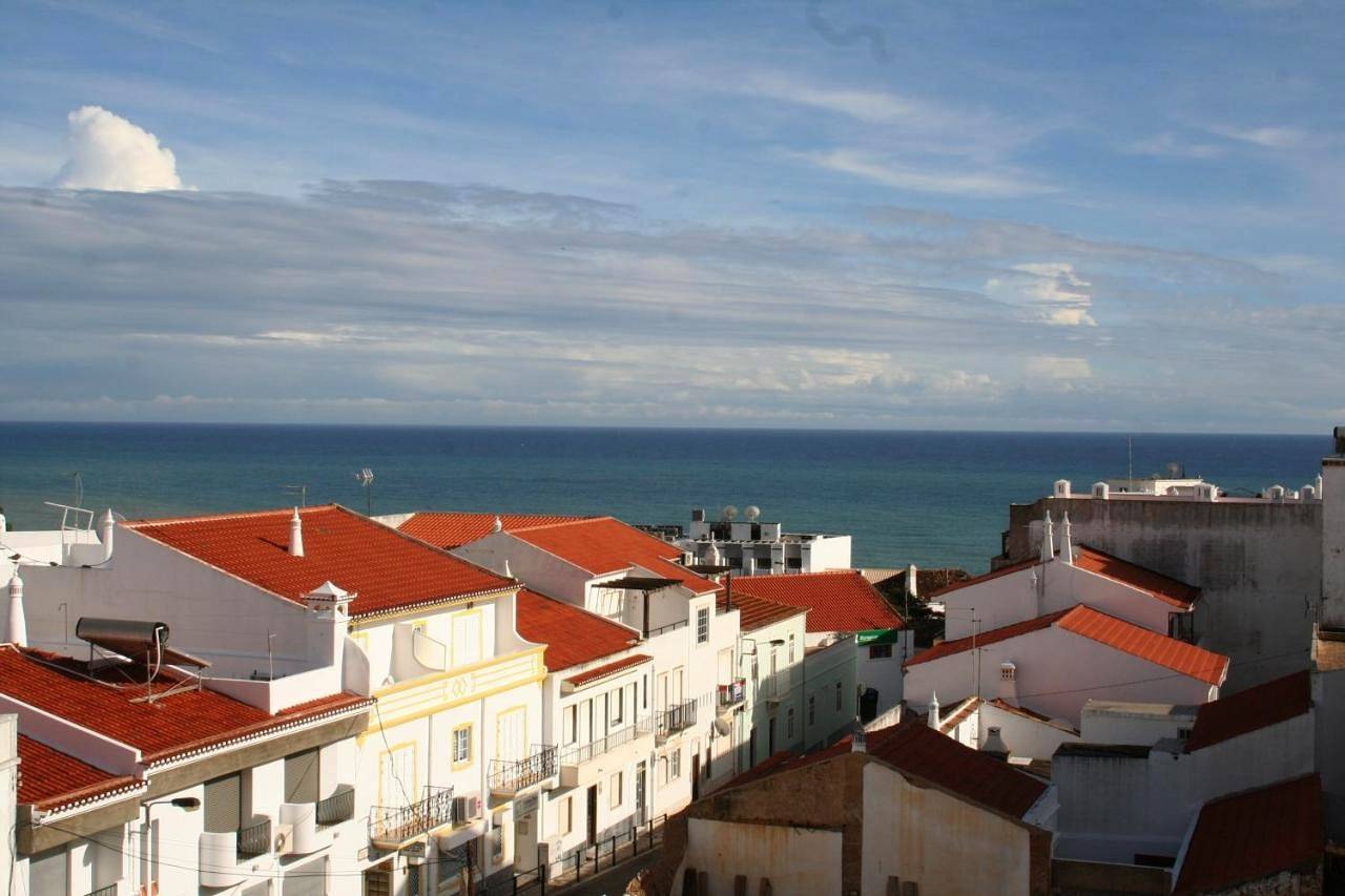 Casa do Canto Central Stay with Breakfast & Bar in Old Town in Albufeira, District de Faro