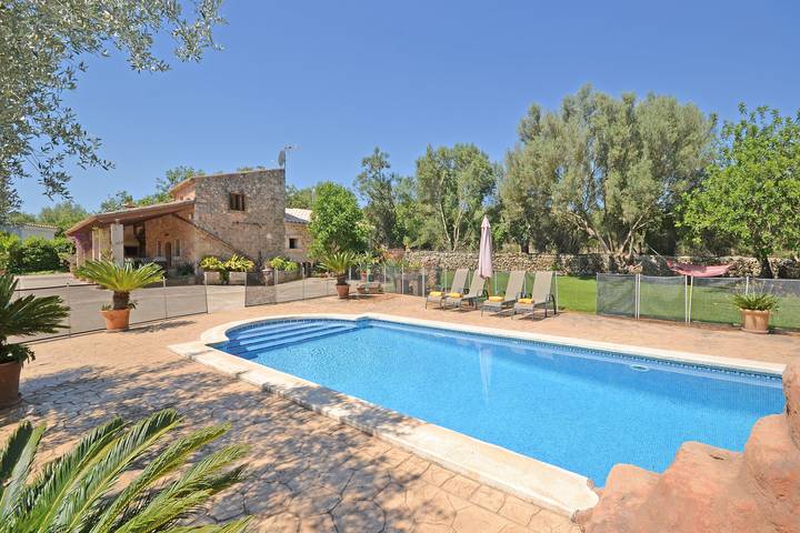 Finca für 4 Personen, mit Terrasse und Garten in Llubí - 3