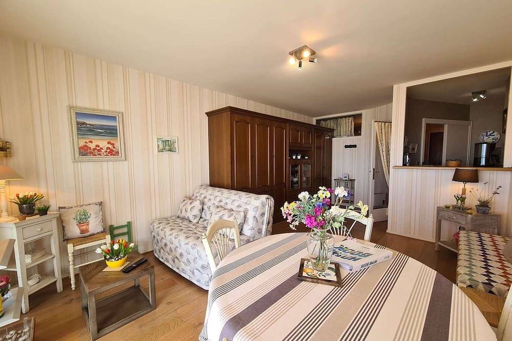Appartement entier, Studio cabine 4 pers avec Parking privé - Saint-Jean-de-Monts in Saint-Jean-de-Monts, Vendée