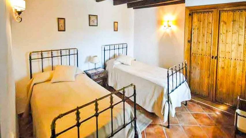 Casa rural para 3 personas, con piscina en Periana - 4
