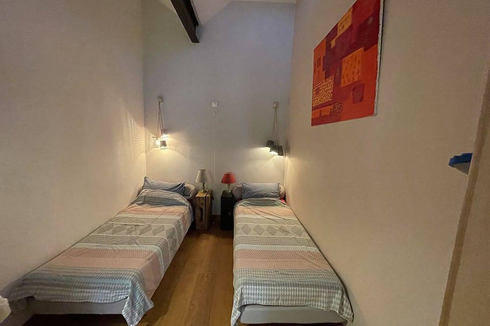 4-person accommodation with spa (on request) in Comines, Lille und Umgebung