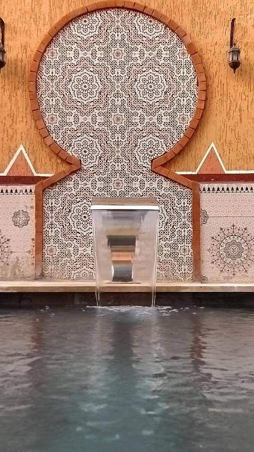 Gîte pour 2 personnes, avec vue ainsi que terrasse et piscine à Ouarzazate - 4