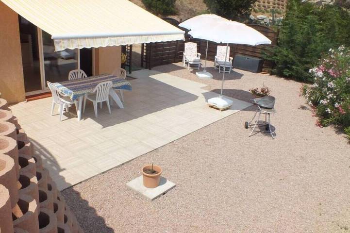 Appartement de vacances pour 4 personnes, avec jardin et terrasse