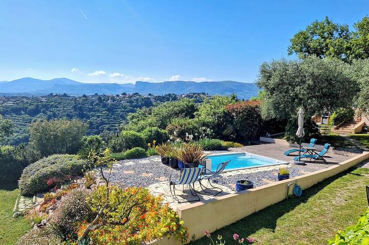 Gîte pour 4 personnes, avec jardin à Nice