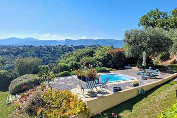 Ferienhaus für 4 Personen, mit Garten in Nizza