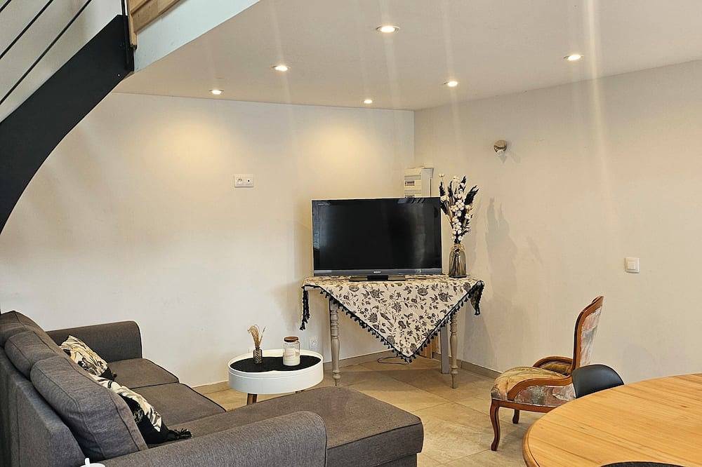 Appartement entier, Charmante maisonnette rénovée entre Rennes et le Mont St Michel in Vieux-Vy-sur-Couesnon, Région de Rennes