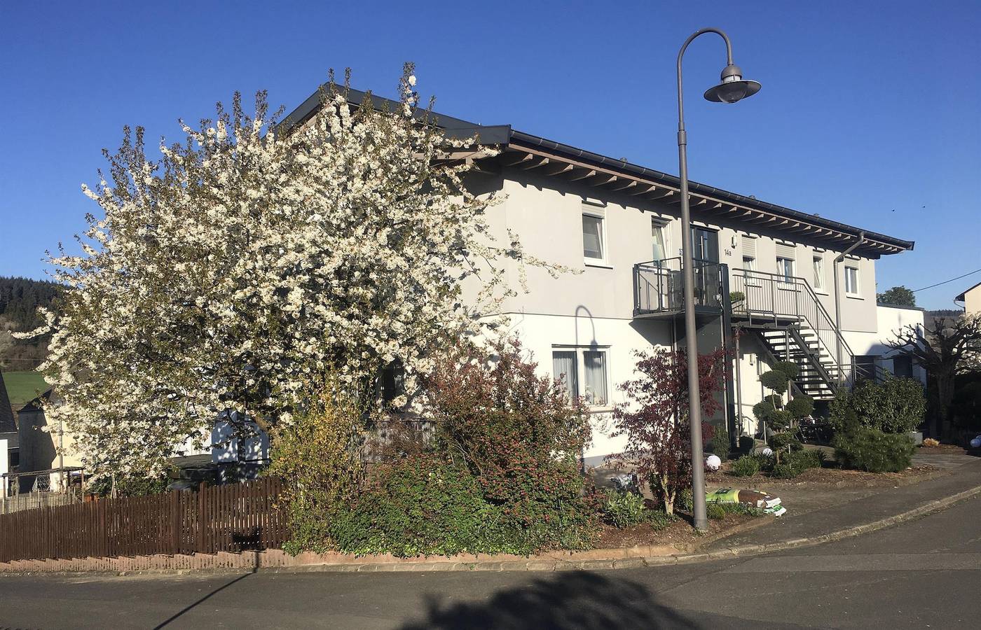 Ganze Ferienwohnung, Studio mit Terrasse in Osann-Monzel, Bernkastel-Kues & Umgebung