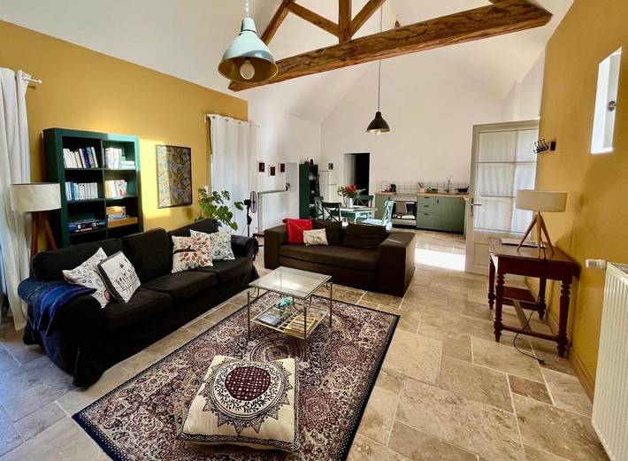 Location de vacances pour 4 personnes, avec terrasse, animaux acceptés à Véretz