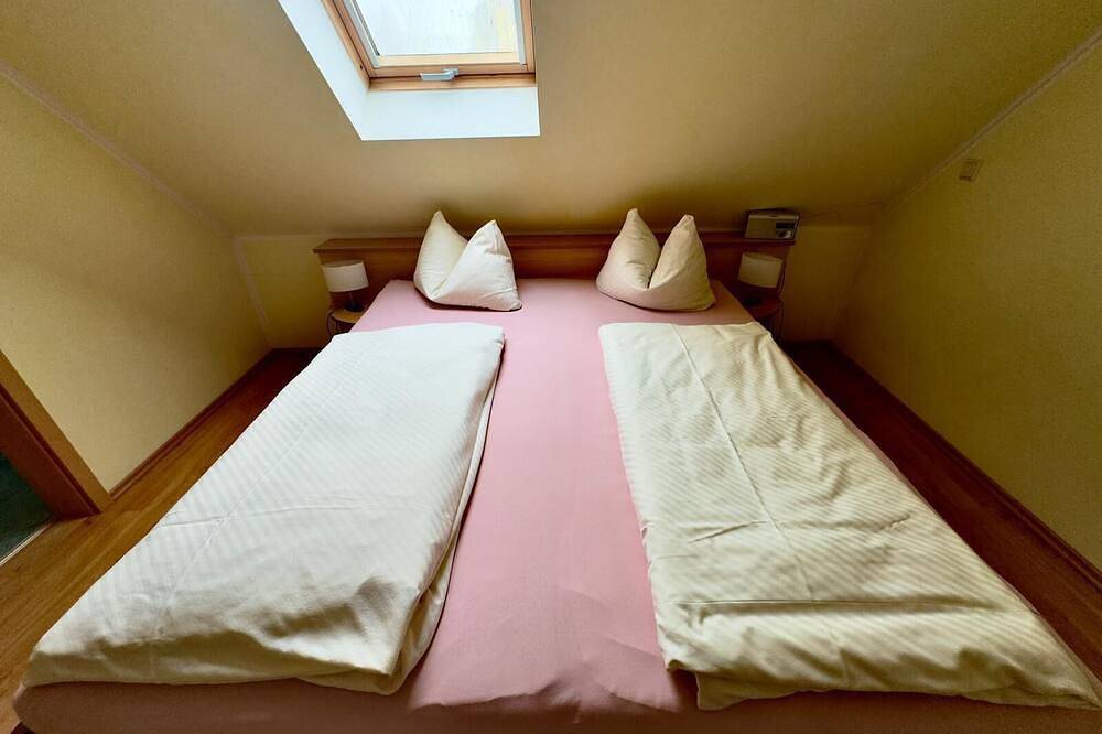 Ganze Wohnung, Ferienzimmer direkt am Ellbogensee in Priepert, Mecklenburg-Strelitz