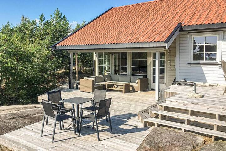 Ferienhaus für 10 Personen, mit Terrasse
