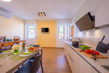 Vakantieappartement voor 6 Personen in Riva del Garda, Garda Bergen, Afbeelding 2