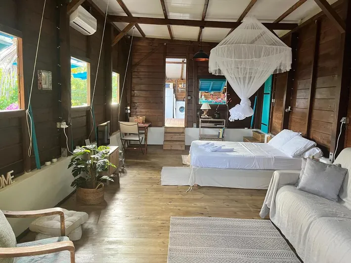 Apartamento de vacaciones para 2 personas, con jardín y jacuzzi - 1