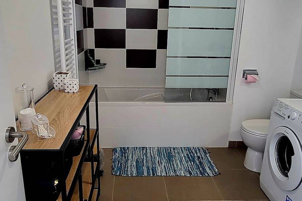 Apartamento entero, Equipped T2 apartment in Monteux, Vaucluse