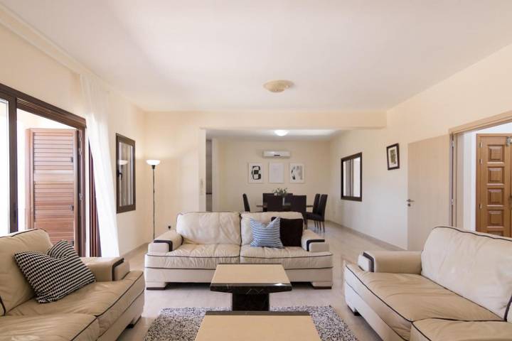 Villa for 8 people, with Balcony and Terrace as well as Garden and View in Limassol