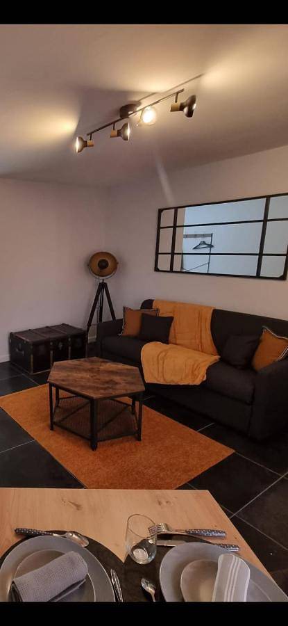 Appartement entier, Studio in Oyonnax, Nantua