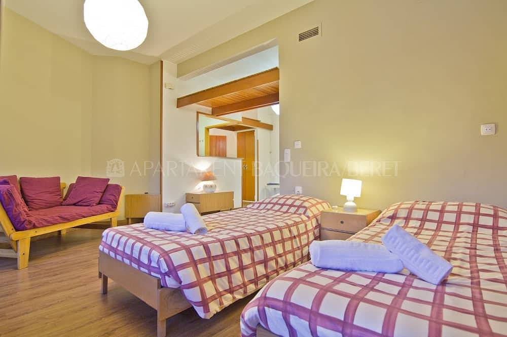 Entire apartment, Cara Nord - Edificio Mauberme in Baqueira, Naut Aran