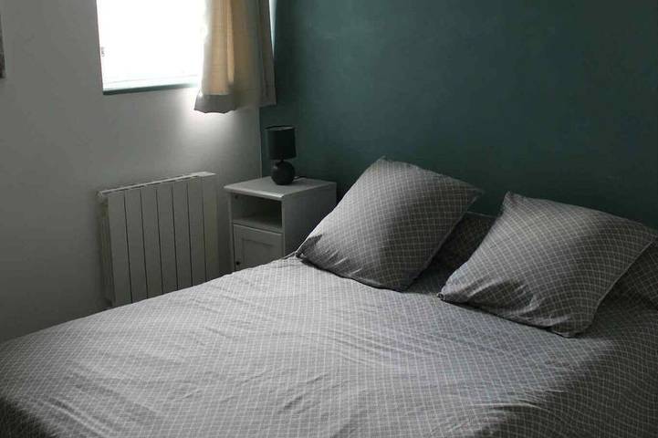 Location de vacances pour 10 personnes, avec terrasse et jardin, animaux acceptés à Créhen - 4