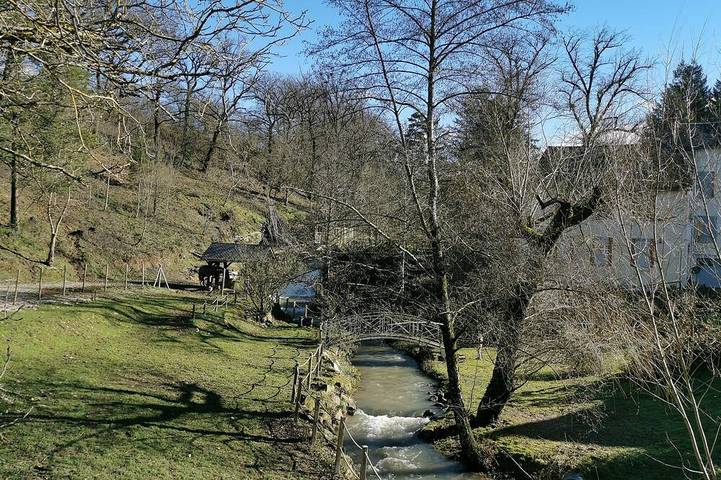 Maison de vacances pour 4 personnes, avec jardin et terrasse, animaux acceptés