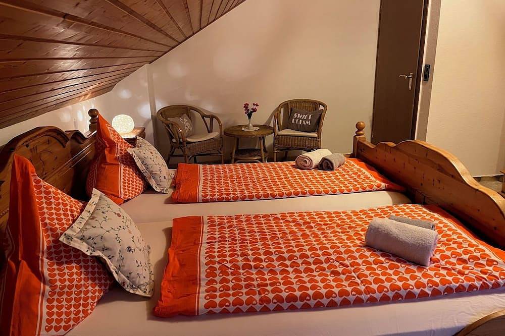 Ganze Wohnung, Unter den Wolken - gemütliche warme Ferienwohnung in Winterberg in Winterberg, Hochsauerlandkreis