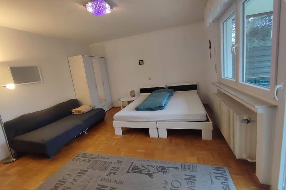 Das 4- Zimmer Ferienhaus mit einem  großen Garten in Troisdorf, Rhein-Sieg-Kreis