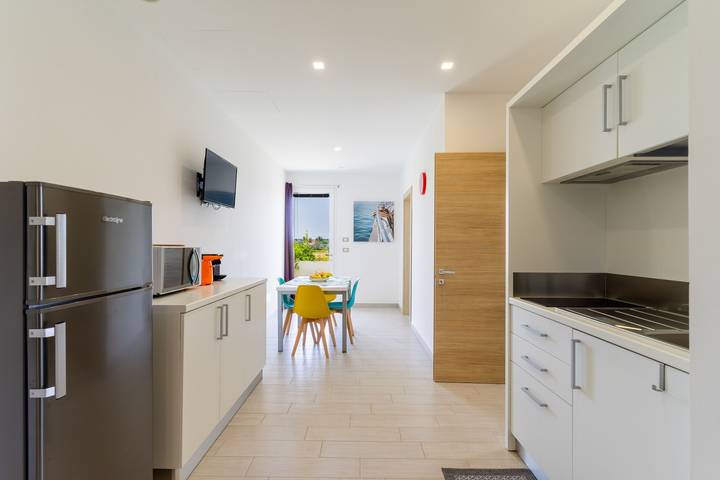 Apartamento entero, Apartamento vacacional "Le Scuderie 5" con piscina compartida, terraza compartida y Wi-Fi in Galatone, Provincia de Lecce