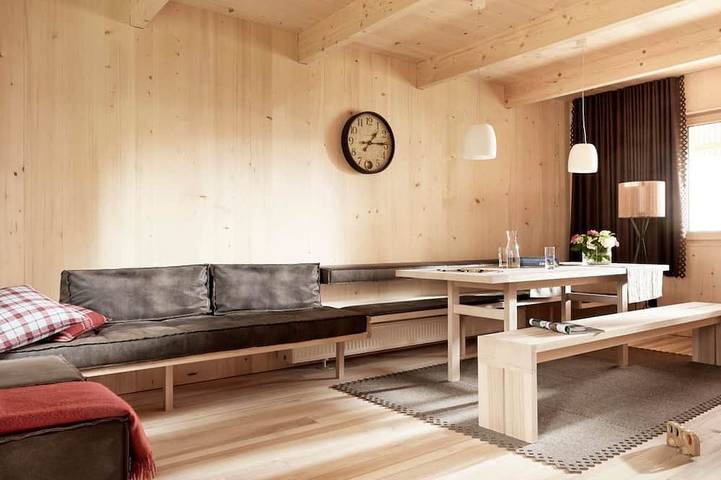 Blockhütte für 6 Personen, mit Balkon und Garten sowie Sauna in Mellau