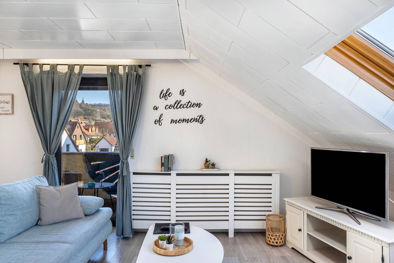 Entire apartment, Apartment 'Ferienwohnung Brehm' with Mountain View, Balcony and Wi-Fi in Bad Staffelstein, Oberes Maintal - Coburger Land