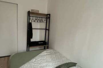 Appartement De Vacances pour 4 Personnes dans Asnières-sur-Seine, Hauts-de-Seine, Photo 1