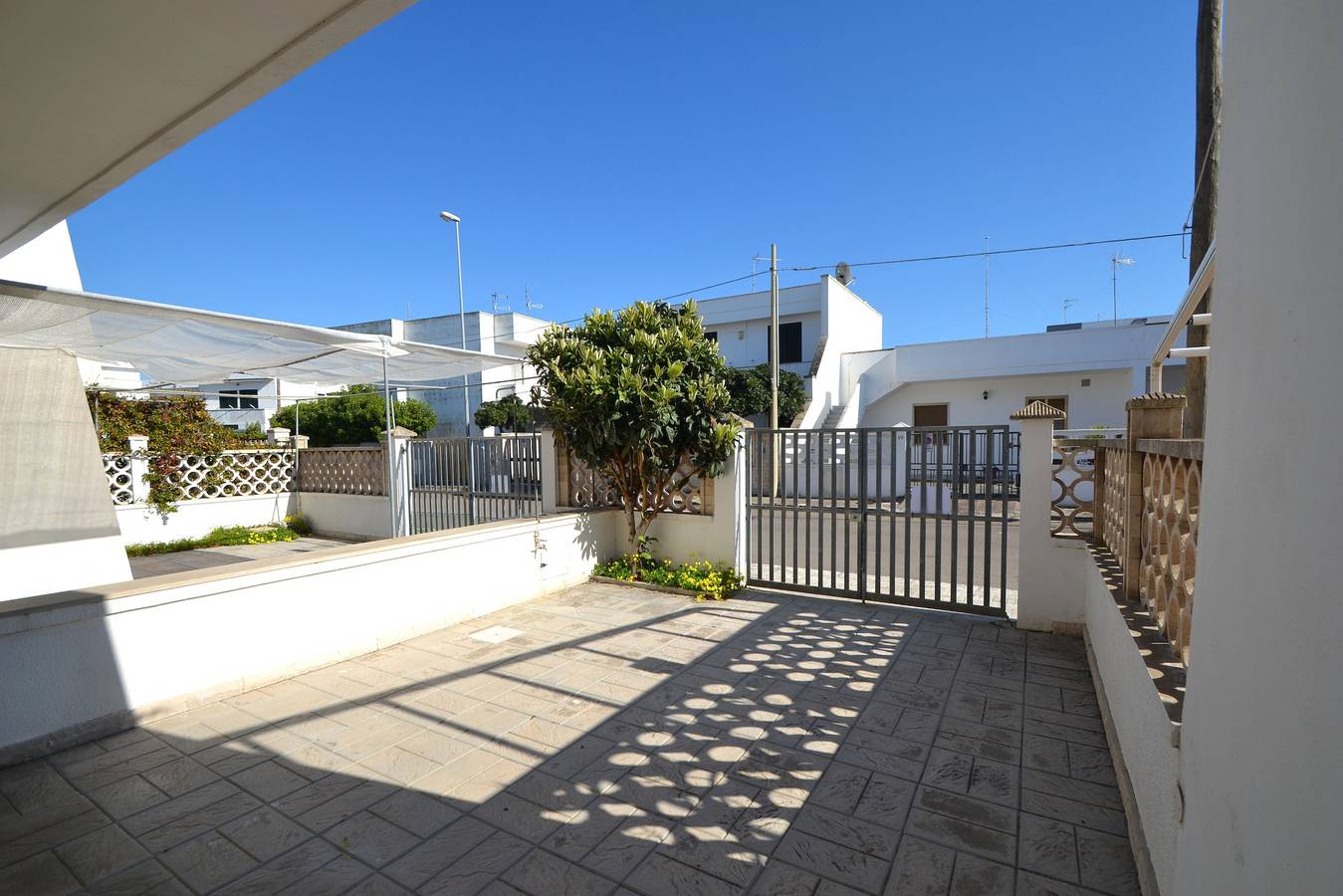 Casa Vacanze 'Ll83 Casa Vacanze Per 5 Ospiti Yoko' con balcone in Melendugno, Provincia di Lecce