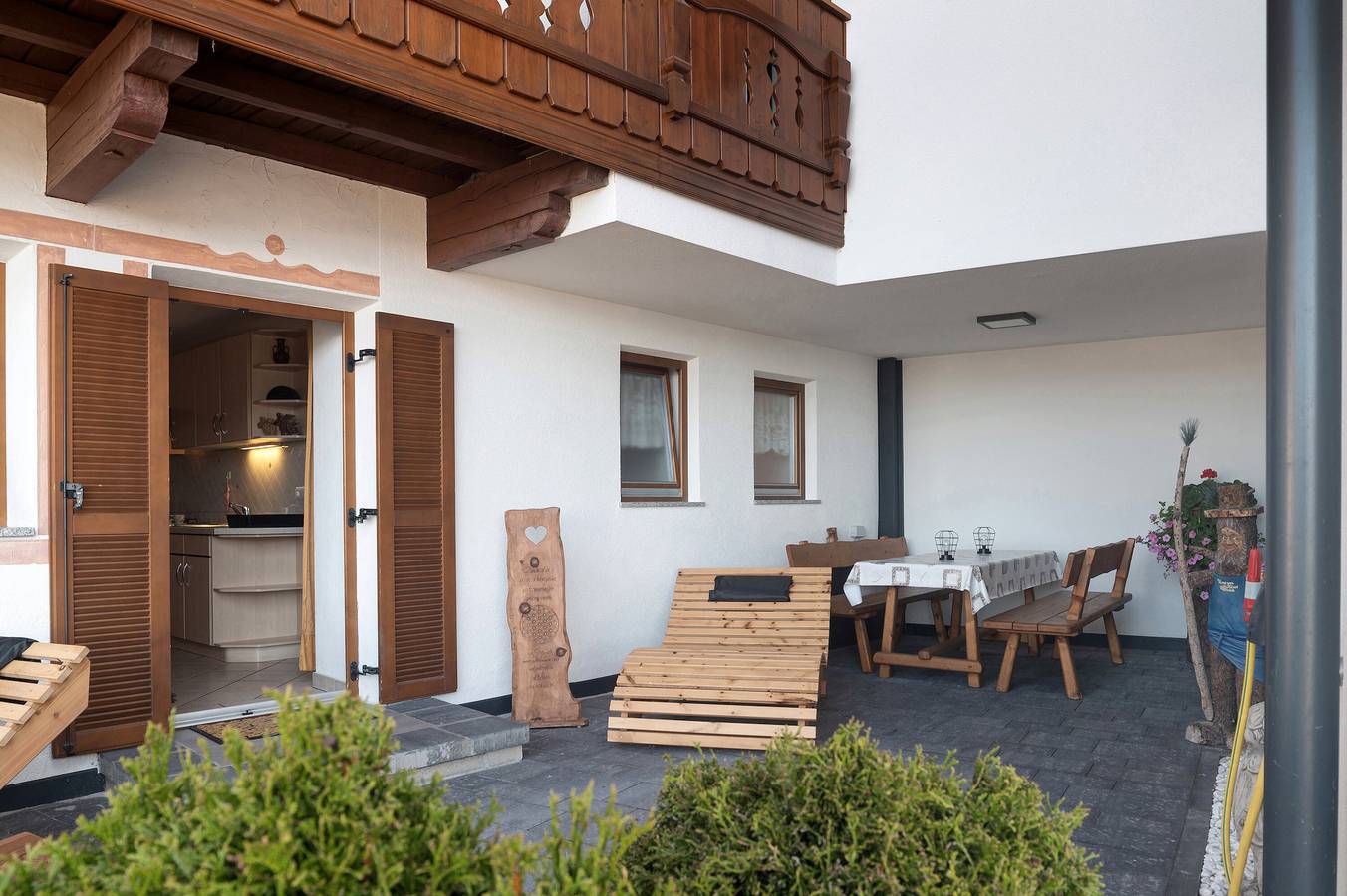 Ganze Wohnung, Apartment 'Gruberhof 2 mit Terrasse' mit Bergblick, privater Terrasse und Wlan in Rodeneck, Dolomiti Superski